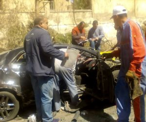 الأدلة الجنائية تواصل البحث بموقع حادث انفجار الإسكندرية الإرهابي (صور) 