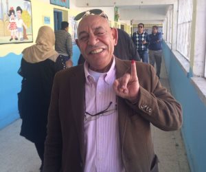 عبد الله جورج عضو مجلس إدارة نادي الزمالك يدلى بصوته بانتخابات الرئاسة 