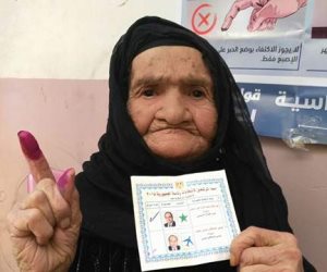 أكبر معمرة بالشرقية تدلي بصوتها في الانتخابات الرئاسية (صور وفيديو)