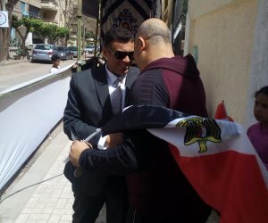 رئيس "كلنا معاك من أجل مصر" يدلي بصوته في الانتخابات الرئاسية