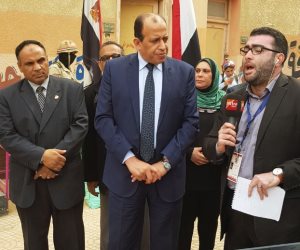 رئيس نادي القضاة يدلي بصوته في الانتخابات الرئاسية بالمنصورة (صور)