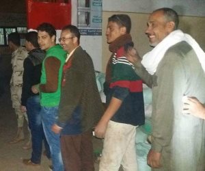 استمرار توافد الناخبين في لجان المعادي رغم سوء الأحوال الجوية