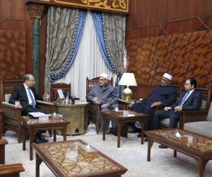 سفير مصر بلبنان: الأزهر داعم للتعايش والسلام في الوطن العربي 