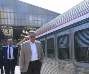 هشام عرفات يعرض خطة تطوير السكة الحديد على رئيس الوزراء.. كم تحتاج؟