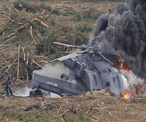 رئيس أركان الجيش الجزائري يتفقد موقع تحطم الطائرة العسكرية