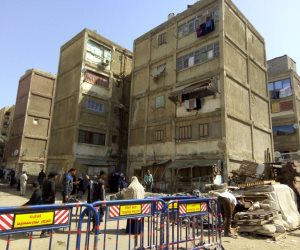  لجنة هندسية توصي بإخلاء عقار في بورسعيد بعد تصدعه (صور) 