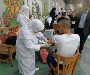 تطعيم 3 آلاف مواطن في حملة مكبرة بسجون الدقهلية