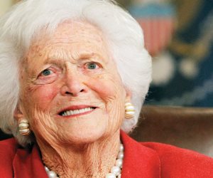 وفاة سيدة أمريكا السابقة زوجة جورج بوش الأب عن عمر 92 عاما