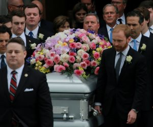 تشييع جثمان زوجة الرئيس الأمريكى الأسبق جورج بوش الأب (صور)