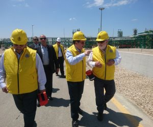 جولة وزير البترول ومفوض الاتحاد الأوروبى لمحطة المعالجة البرية لغازات حقل ظهر (صور)