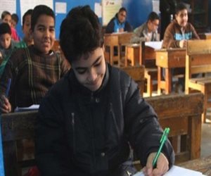 43 ألف طالب يؤدون امتحانات الدبلومات الفنية داخل 124 لجنة بمحافظة سوهاج