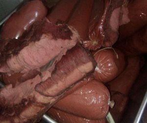  اللحوم المصنعة قد تصيبك بالسرطان.. وتحذيرات من البيطريين