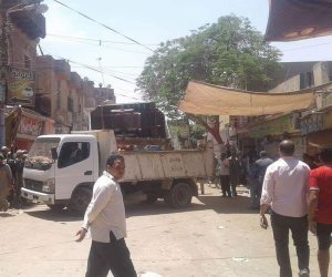 إزالة 542 حالة تعد واشغالات بشوارع مدينة ببا فى بنى سويف 