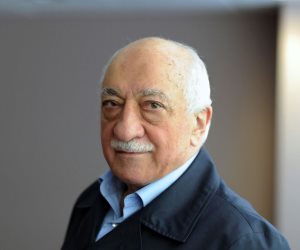 فتح الله جولن صداع في رأس لأردوغان.. إسطنبول تغير أسماء شوارعها بسبب حركة "خدمة"