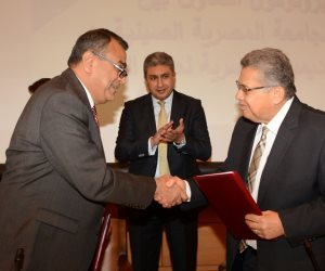 ​بروتوكول تعاون بين الجامعة الصينية والأكاديمية المصرية لعلوم الطيران