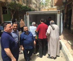 تشدين 6 منافذ متنقلة لبيع السلع الغذائية بأسعار مخفضة في رمضان (صور)