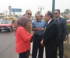 محافظ الإسكندرية يشدد على تجميل وتشجير مدخل الطريق الصحراوي (صور)