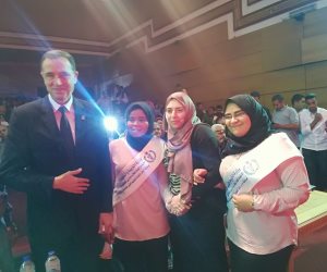 التربية والتعليم تكرم أوائل طلبة التعليم الفني على مستوى الجمهورية