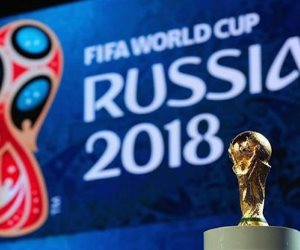 وزير الرياضة يحسم الجدل حول بث مباريات كأس العالم: «الموضوع مش بايدينا»