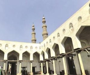 "المسجد المعلق" لرأس الحسين.. جامع الصالح طلائع بمنطقة الدرب الأحمر