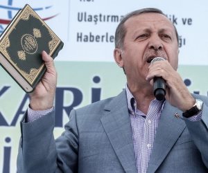 «التصويت للمعارضة حرام شرعا».. أردوغان مفتي على ما تفرج في الانتخابات