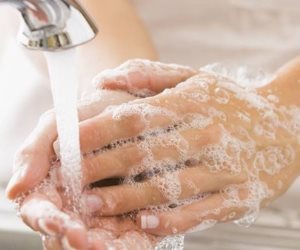 التطور والنظافة don't mix.. الأمريكان لا يغسلون أيديهم قبل طهو الطعام
