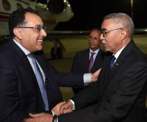 لحضور قمة الاتحاد الإفريقي.. رئيس الوزراء الموريتانى يستقبل مدبولى فى مطار نواكشوط
