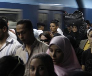«التعبئة والإحصاء» يكشف تركيبة المصريين: الرجال أقصر عمرا وثلث الشعب أطفال