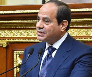 مصر بين مشهدين.. رئيس يفتتح وحكومة تعمل وبرلمان يمنح الثقة