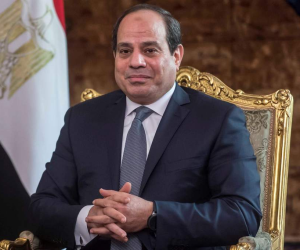 #السيسي_فخر_بلدنا» يتصدر تويتر.. مغردون: ارتدى ثوب الوطن وصان العرض