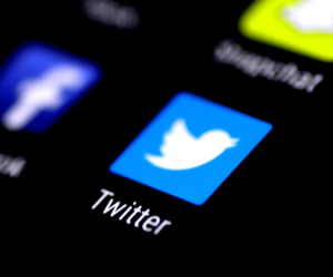 تفاصيل مقاضاة تويتر بسبب التسريح الجماعي للموظفين لخفض التكاليف