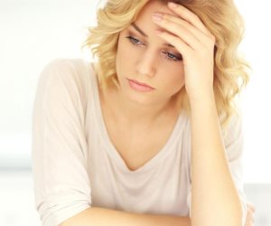 التبول المتكرر وآلام المفاصل أبرزها.. 5 أعراض لانقطاع الطمث قد لا تعرفها المرأة