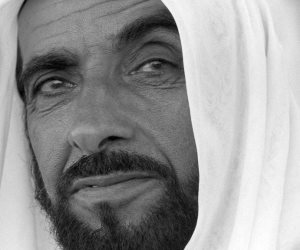 في «عام زايد».. ننشر 15 صورة نادرة لمؤسس دولة الإمارات (صور) 
