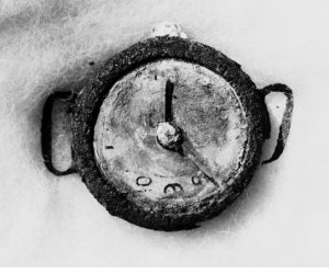 عندما ماتت العقارب فجأة.. قصة ساعة يد يابانية سجلت جريمة أمريكا في هيروشيما