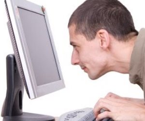 ماذا تفعل لو اكتشفت من جوجل أن زوجتك قاتلة محترفة؟.. شوفوا قصة هذا الرجل