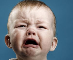 لـ"سنة أولى أمومة".. لماذا يبكي الطفل باستمرار؟
