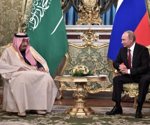 لماذا استجاب بوتين لدعوة الملك سلمان بزيارة السعودية؟ سياسي سعودي يجيب