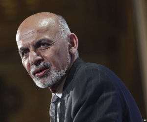 لماذا تقدم 4 وزراء في الحكومة الأفغانية بالاستقالة؟.. الرئيس الأفغاني يعلن موقفه