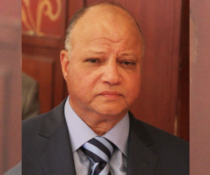 محافظ القاهرة يعترف للبرلمان بسر فشل قطاع النقل العام في العاصمة