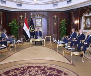 وزير الداخلية يستقبل أمين عام مجلس وزراء الداخلية العرب لمناقشة التعاون الأمني العربي