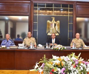 الرئيس السيسى يترأس اجتماع المجلس الأعلى للقوات المسلحة (صور)
