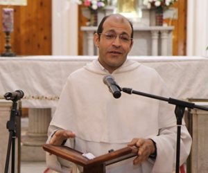 الراهب جون الدومنيكاني يتحدث لـ«صوت الأمة»: المسيحية في مصر تأثرت بالإسلام الوهابي
