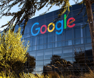 جوجل "Google" يحتفى بعيد ميلاده 23 فمن هو مؤسسه؟