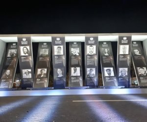 النصب التذكاري للإنسانية.. "صوت الأمة" ينفرد بخريطة قلوب العالم في شرم الشيخ (صور) 
