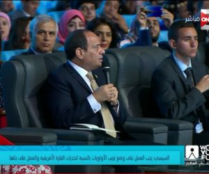 الرئيس السيسي: الأولويات يجب أن تكون للاستقرار والأمن بمصاحبة البناء والتعمير