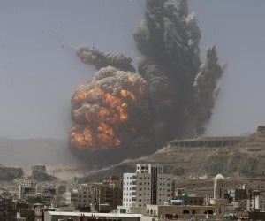 الحوثي يواصل جرائمه.. التحالف يعترض "مفخخة" للميليشيات الإيرانية ويدمر ورش تركيب صواريخ