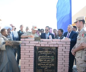 القوات المسلحة تنشئ تجمعاً حضارياً بوسط سيناء بافتتاح قرية نموذجية (صور) 
