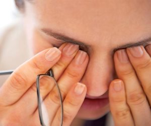 فوبيا تآكل القرنية.. كل ما تريد معرفته عن حساسية الضوء
