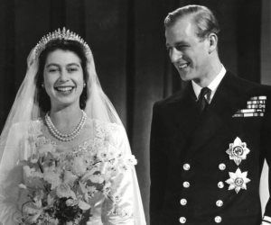 حكاية زفاف إليزابيث وفيليب.. لماذا اعترضت أسرة الملكة على الزواج؟