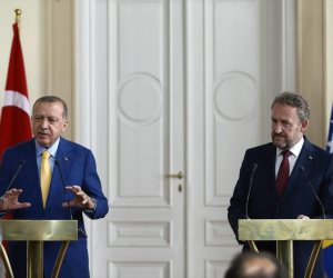 أردوغان يستغل الفقراء لنشر التطرف في دول البلقان. لماذا يتجه الرئيس التركي إلى البوسنة؟